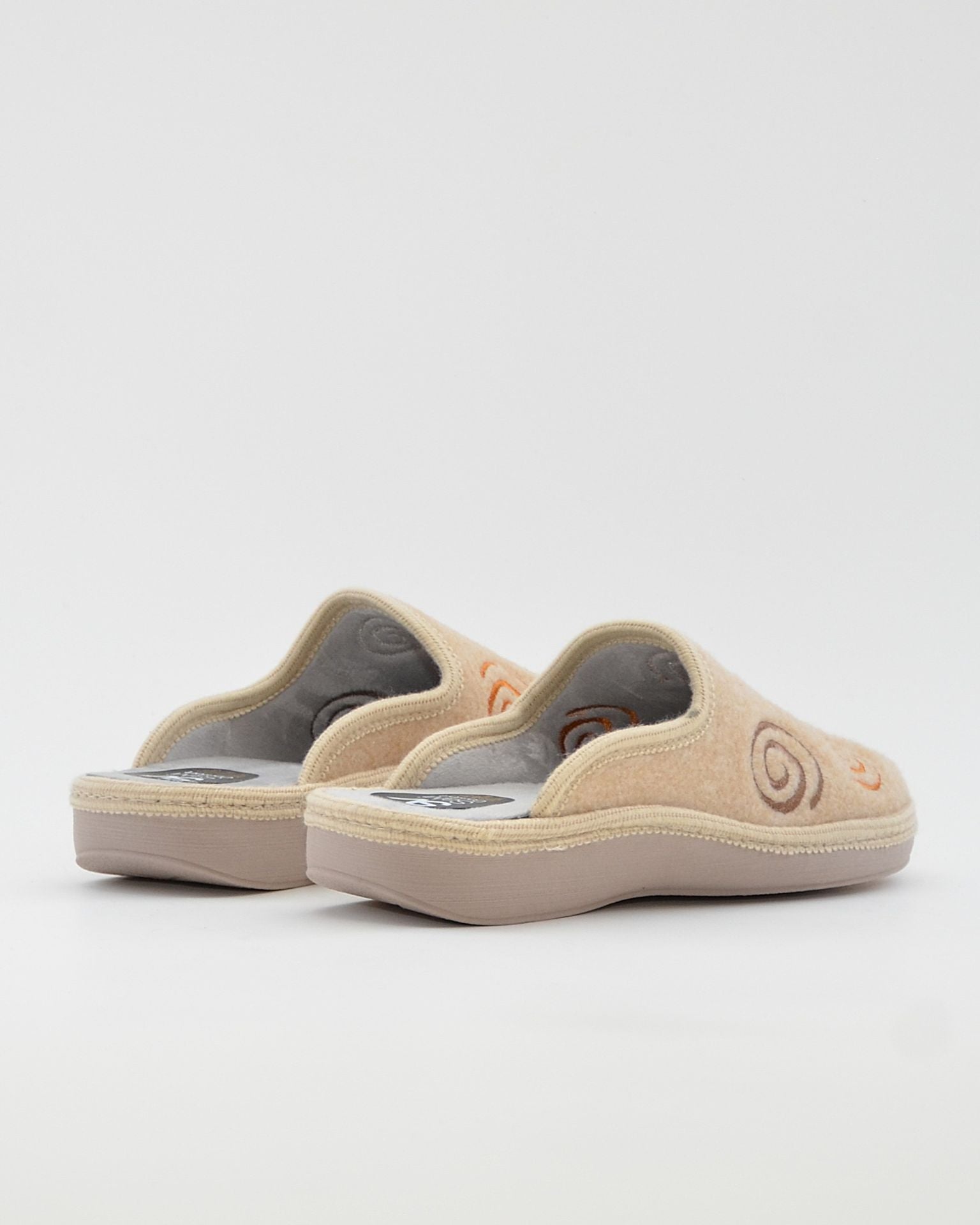 ZAPATILLA CASA MUJER SALVI 01L-000 BUCLE CREMA