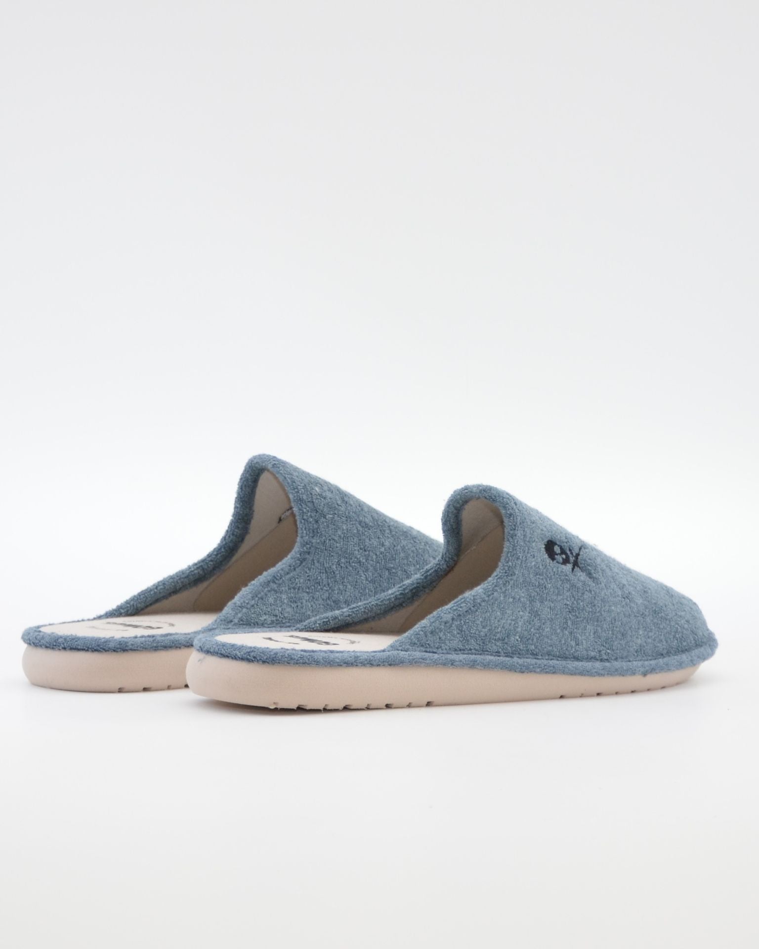 ZAPATILLA DE CASA HOMBRE COLOR AZUL JEANS ESPECIAL PARQUET GOMUS 684 AQUA