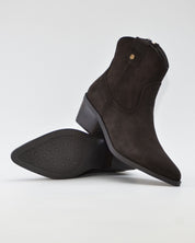 BOTIN MUJER COWBOY SERRAJE MARRÓN CHOCOLATE CON BORDADO CARMELA 164390