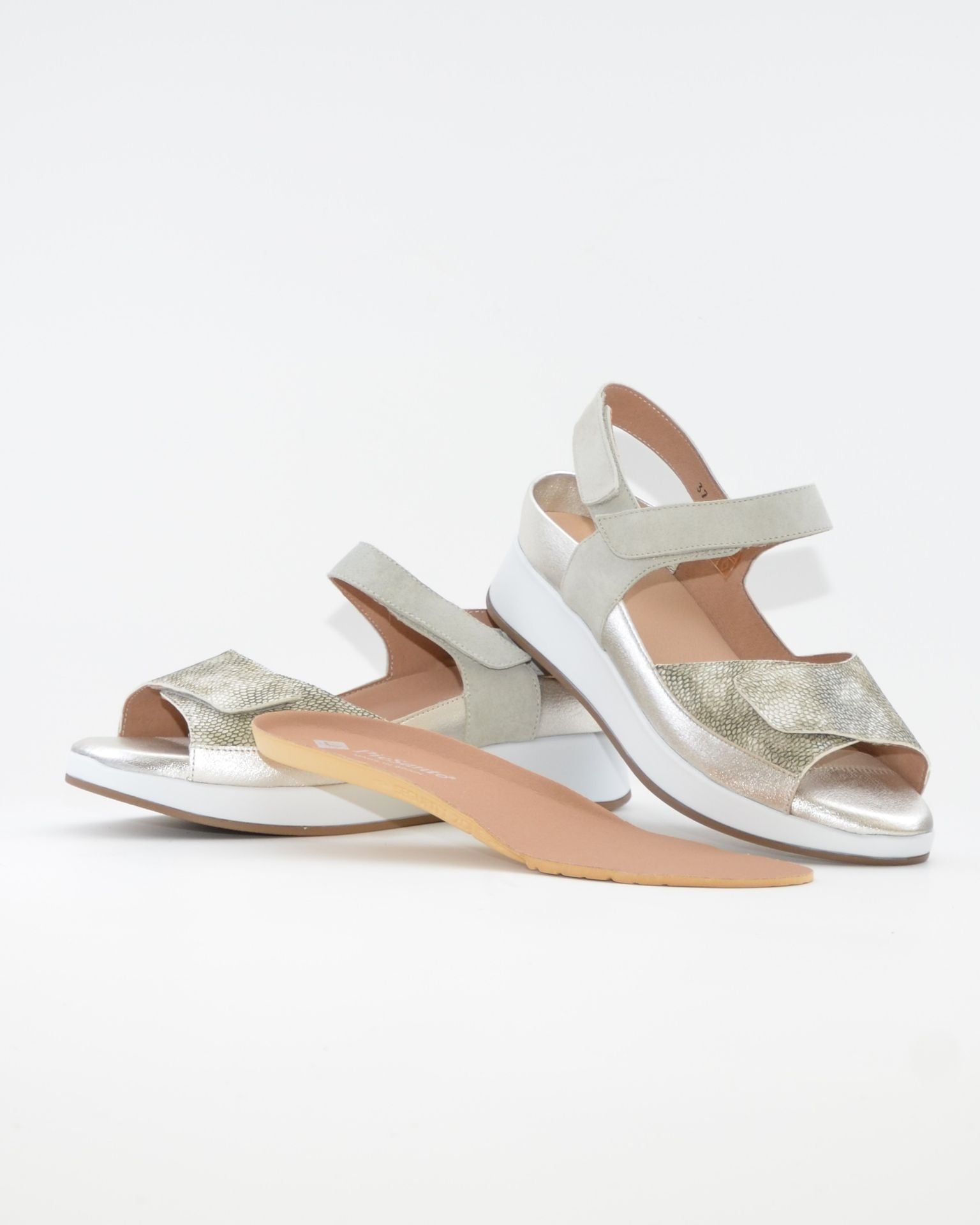SANDALIA PLANTILLA EXTRAIBLE MUJER TRES VELCROS ANCHO ESPECIAL COLOR VERDE PIE SANTO 260422 EUCALIPTO