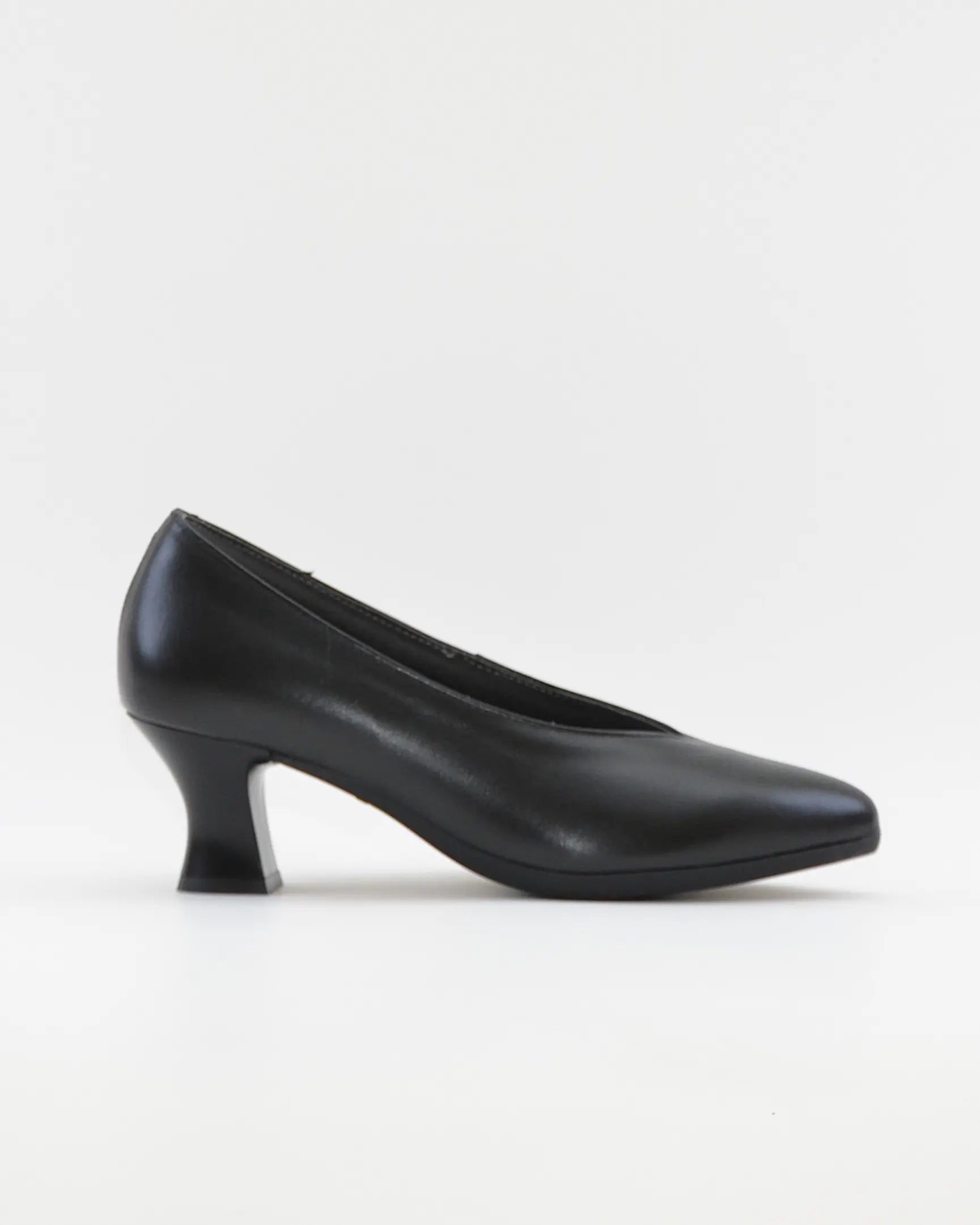ZAPATO SALON MUJER PITILLOS NAPA NEGRO 30537