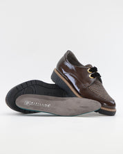 ZAPATO CASUAL MUJER PITILLOS CORDON PLANTILLA EXTRAIBLE 11555 CHAROL MARRÓN