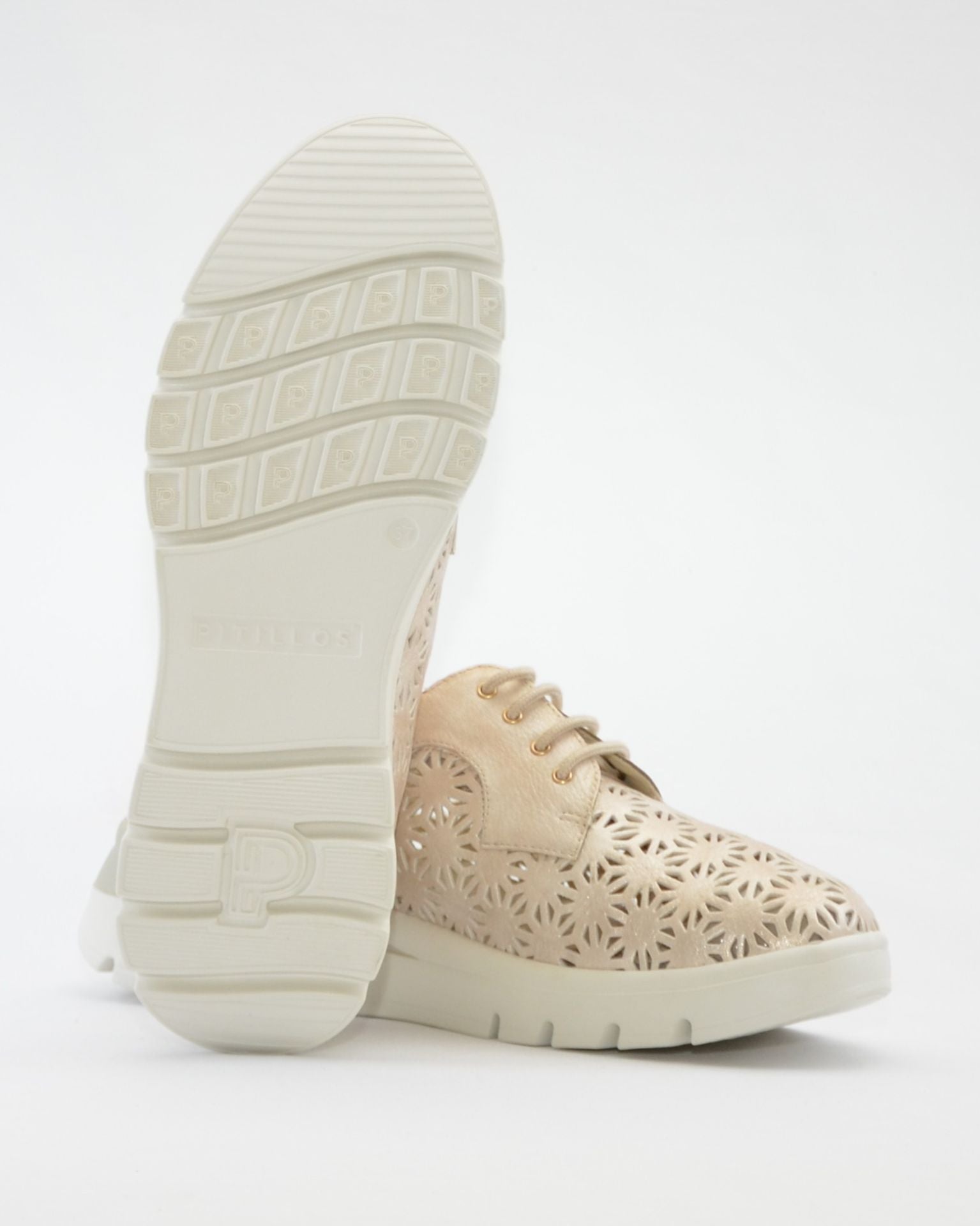 ZAPATO CASUAL MUJER CON CORDONES PITILLOS 11091 DORADO PLANTILLA EXTRAÍBLE