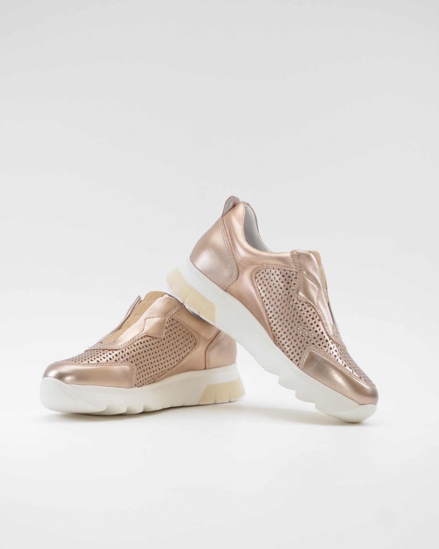 DEPORTIVO STONEFLY MUJER SLIP ON METALIZADO ORO PLANTILLA EXTRAHIBLE STONEFLY 223581 I89