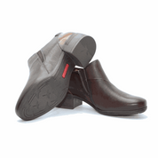 ZAPATO ABOTINADO CON CREMALLERA COLOR CAOBA MALAGA W6W-5902C1