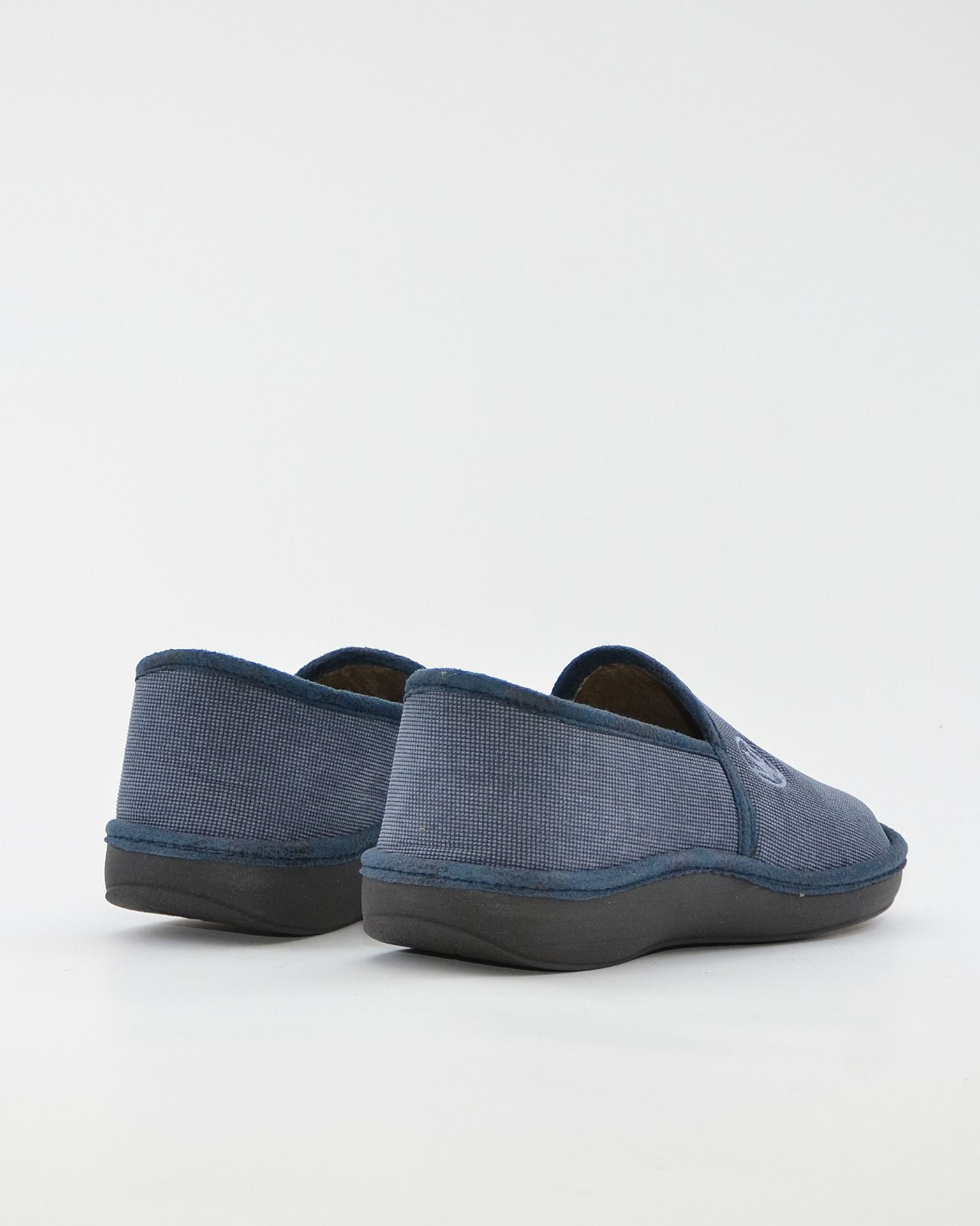 ZAPATILLAS DE CASA CERRADA HOMBRE SALVI 08D-244 TRIANA MARINO TRIDENTE