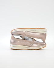 MOCASIN MUJER BLANCO Y METALIZADO CON ADORNO EN PIEL TREINTAS 4501