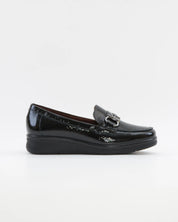 ZAPATO MUJER ANCHO ESPECIAL CON PLANTILLA EXTRAIBLE CHAROL NEGRO PITILLOS 11502