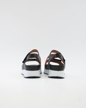SANDALIA PLANTILLA EXTRAIBLE MUJER TRES VELCROS ANCHO ESPECIAL COLOR NEGRO Y ROJO PIE SANTO 260423
