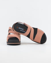 SANDALIA TRES VELCROS PLANTILLA EXTRAIBLE COLOR SALMON ANCHO ESPEIAL