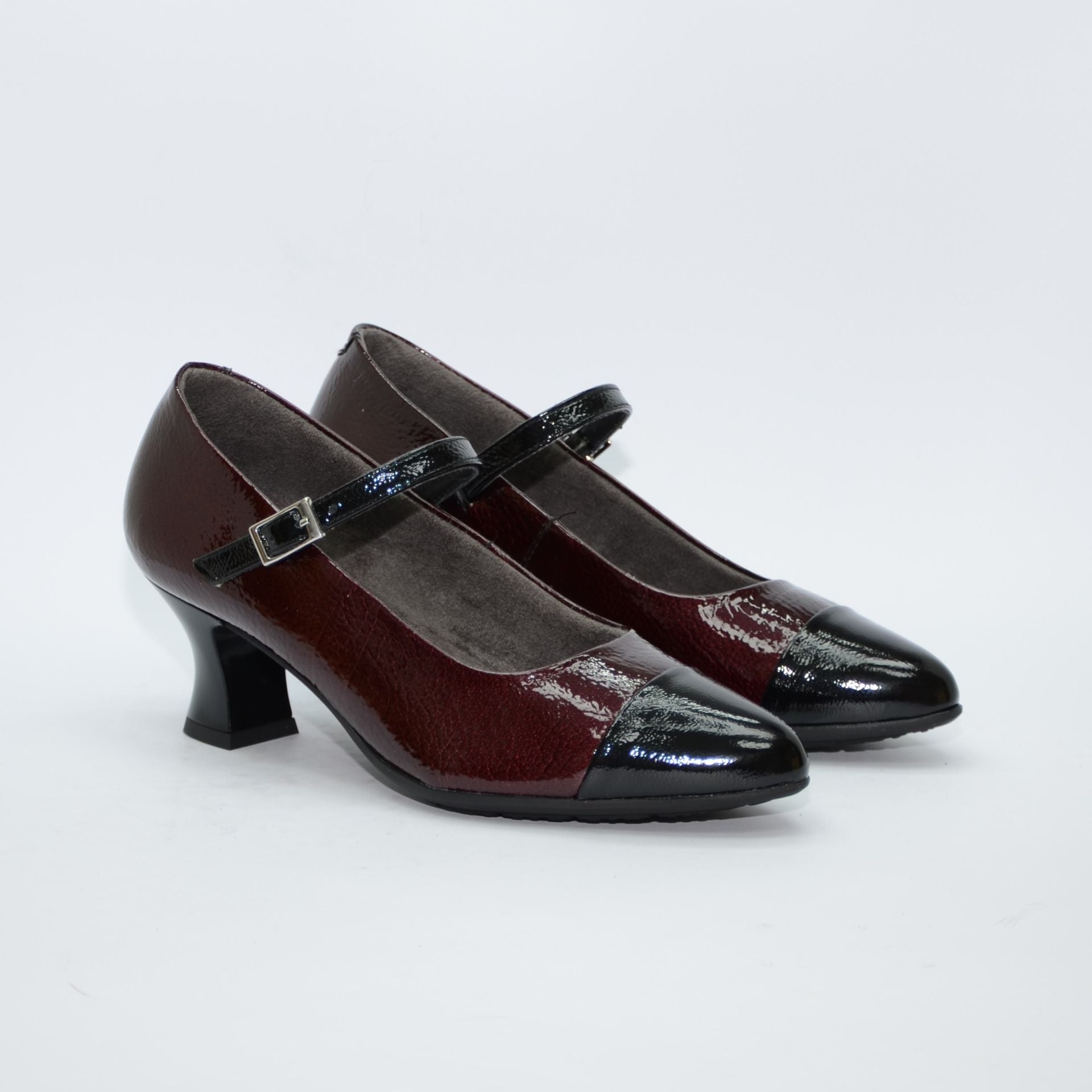 ZAPATO PULSERA CHAROL BURDEOS PUNTERA NEGRO 10851