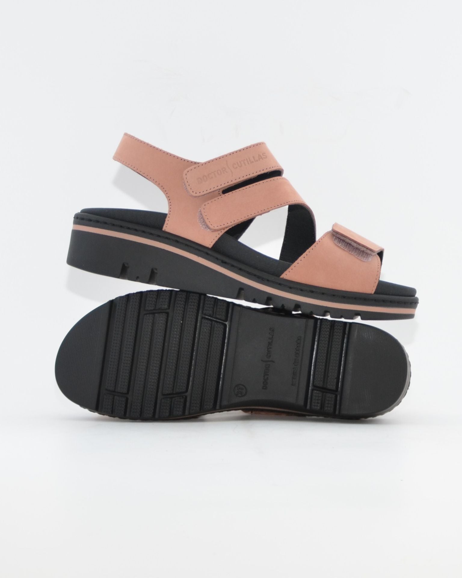 SANDALIA TRES VELCROS PLANTILLA EXTRAIBLE COLOR SALMON ANCHO ESPEIAL