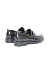 MOCASIN MUJER FLORENTIC NEGRO PISO GOMA