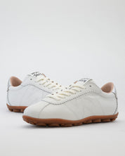 ZAPATO MUJER WONDERS CON CORDONES COLOR BLANCO PLATA AP-2102