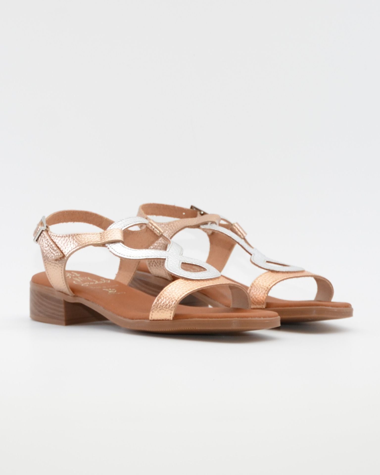 SANDALIA MUJER TACON BAJO PLANTA DE GEL OH MY SANDALS 5893 CAVA COMBI