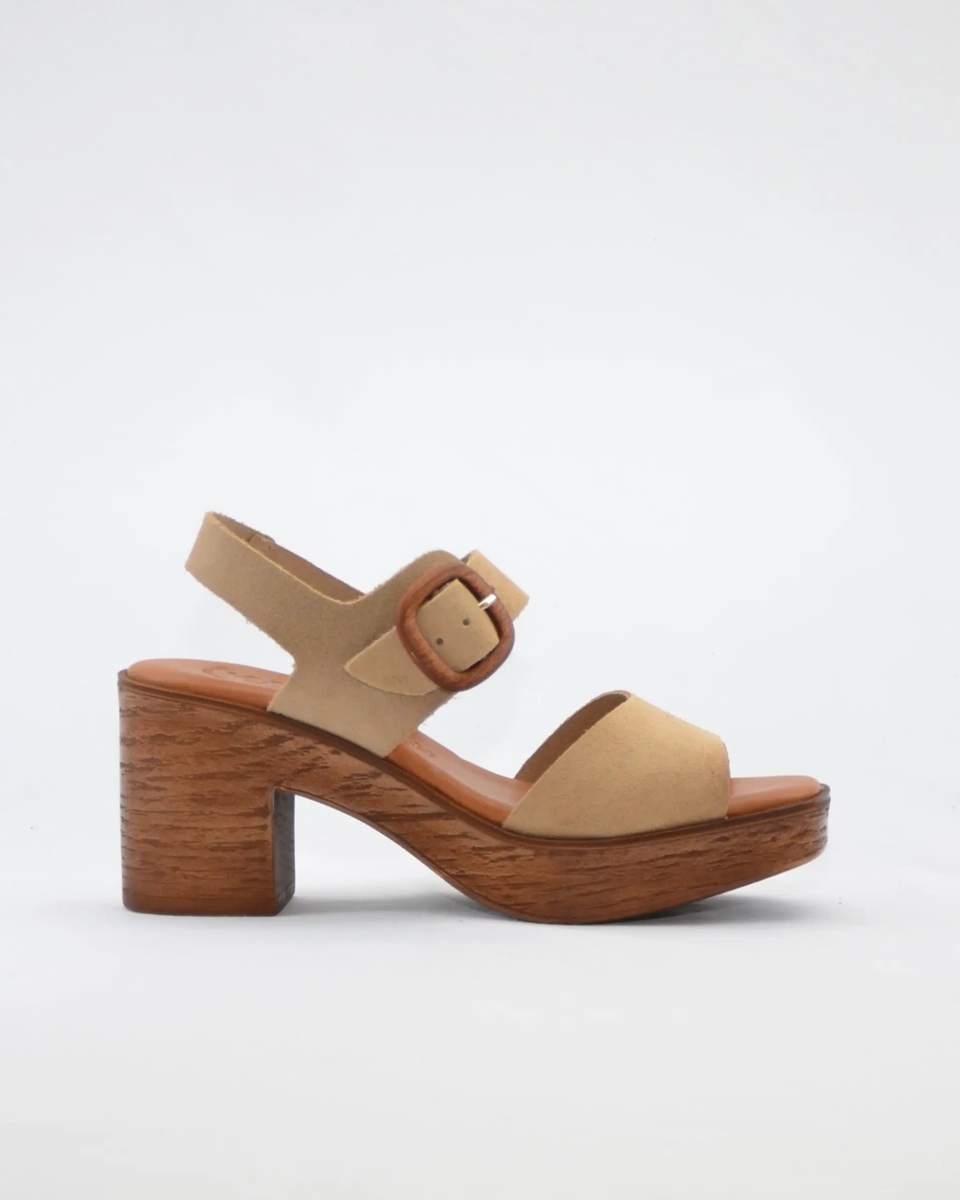 SANDALIA MUJER PLATAFORMA COLOR BEIGE CON HEBILLA KAOLA 930