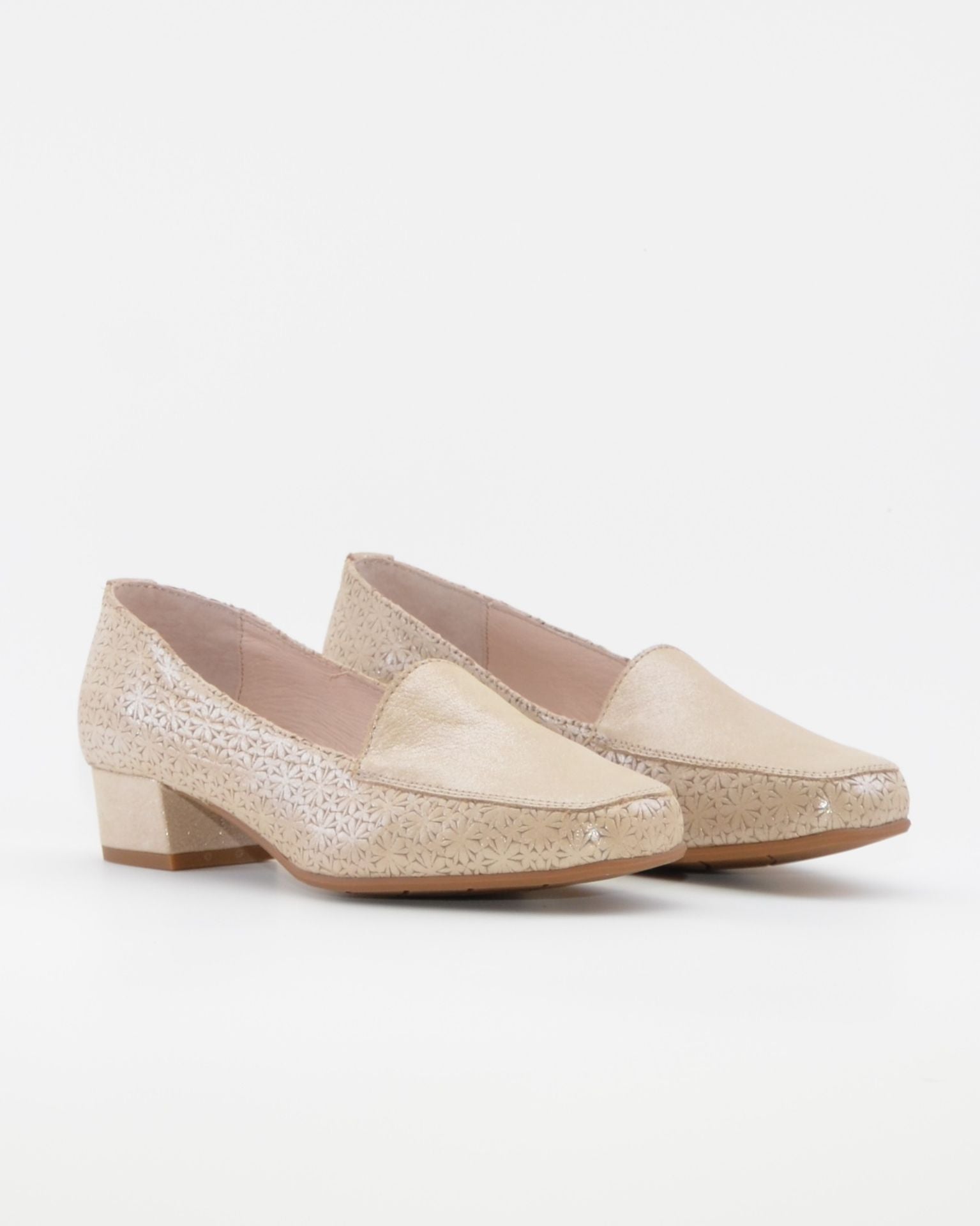 ZAPATO MOCASIN MUJER TACON BAJO COLOR BEIGE METALIZADO D CHICAS 1021 FLORES