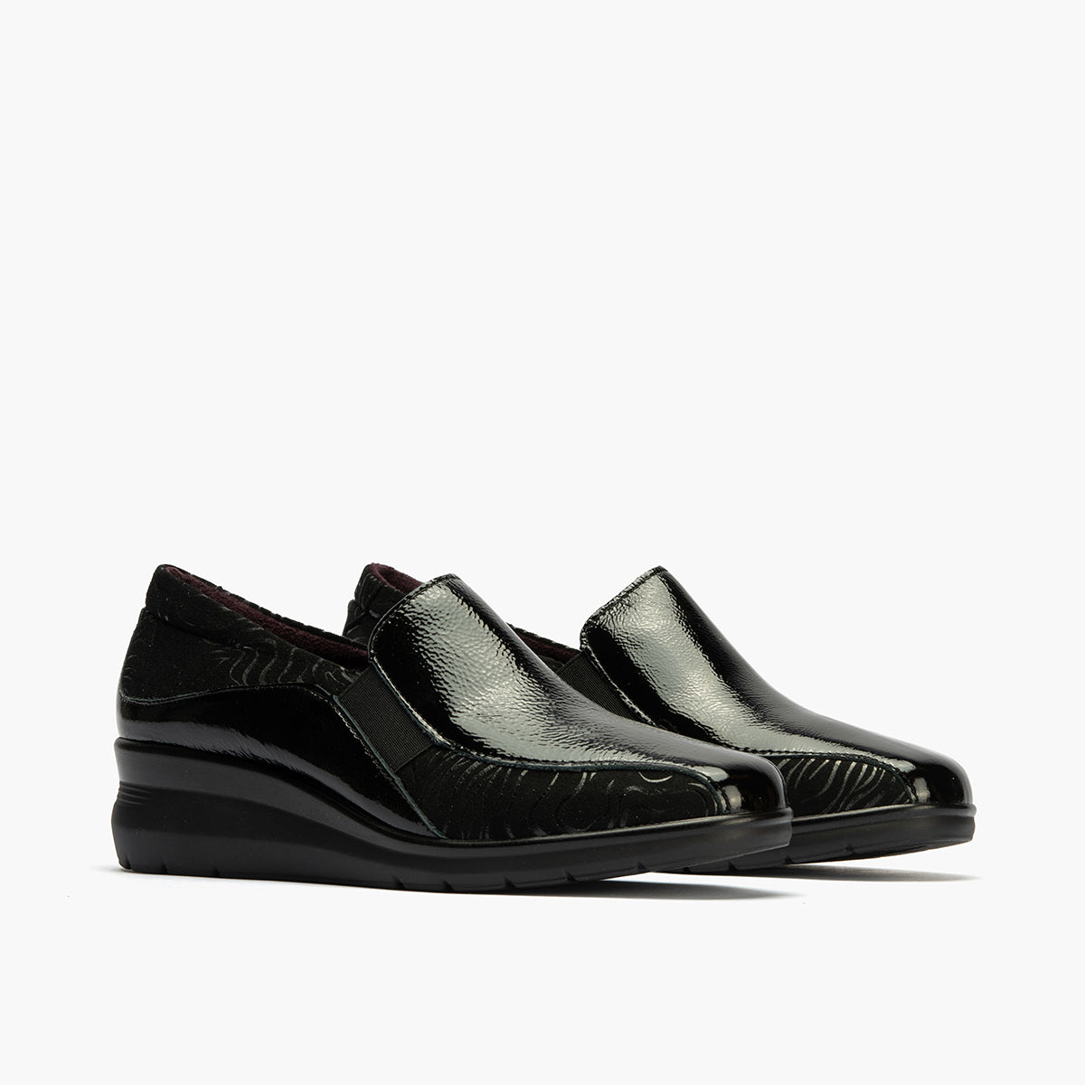 MOCASIN CUÑA ANCHO ESPECIAL NEGRO 10730