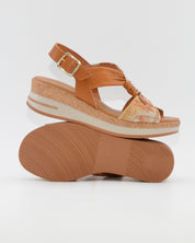 SNDALIA MUJER CUÑA COLOR CUERO PLANTA ACOLCHADA PAULA URBAN 35-710