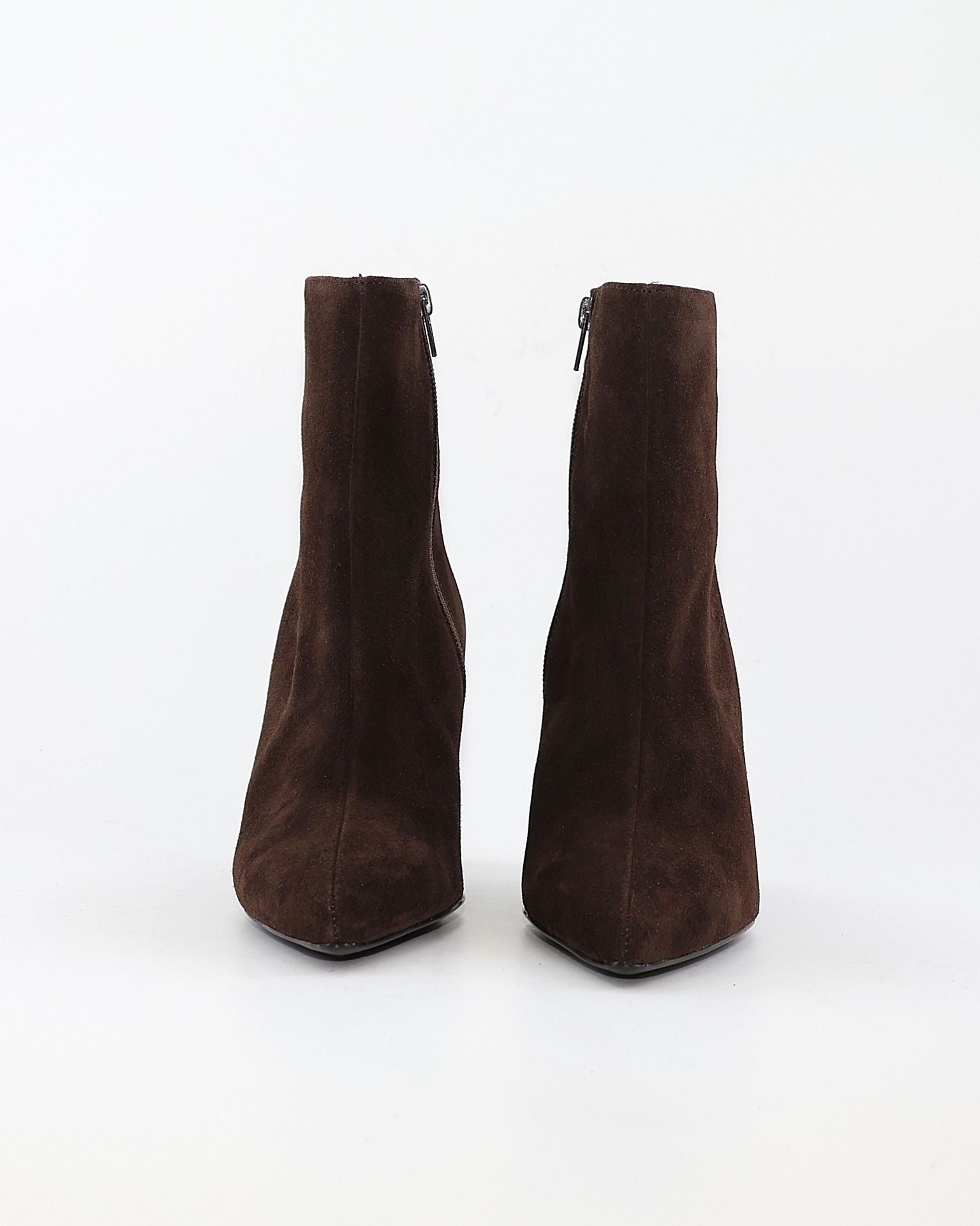 BOTIN DE MUJER TACON FINO COLOR SERRAJE MARRON CHOCOLATE DESIREE SHEILA