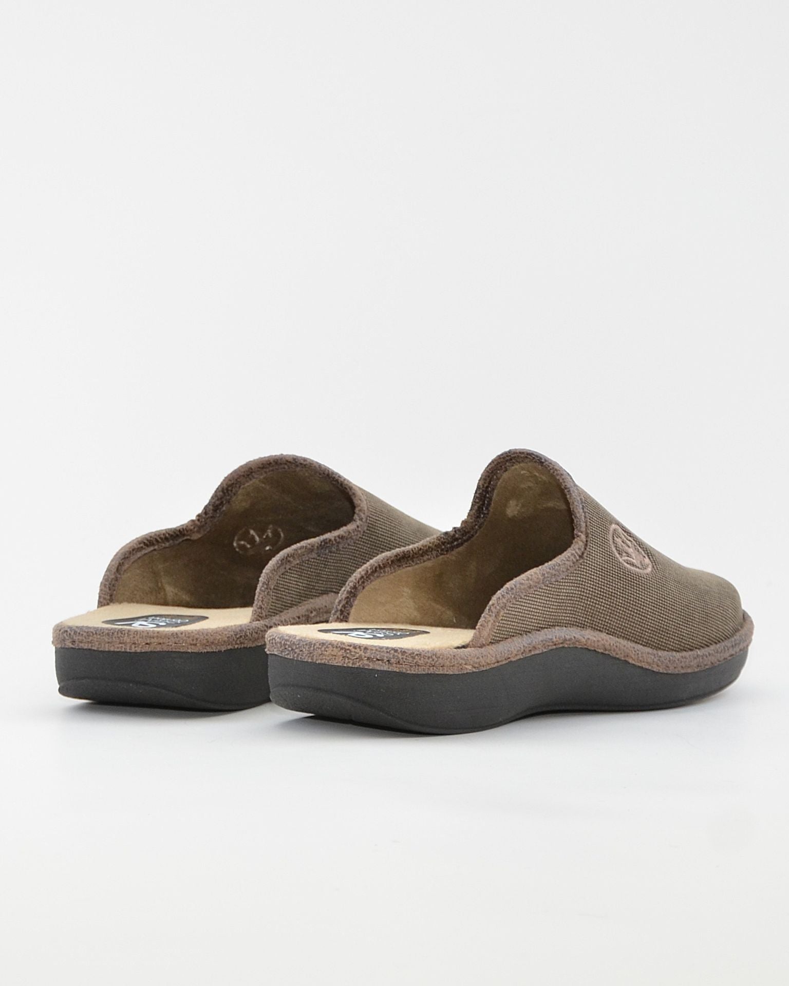 ZAPATILLAS DE CASA HOMBRE SALVI 09D-244 TRIANA TOSTADO TRIDENTE