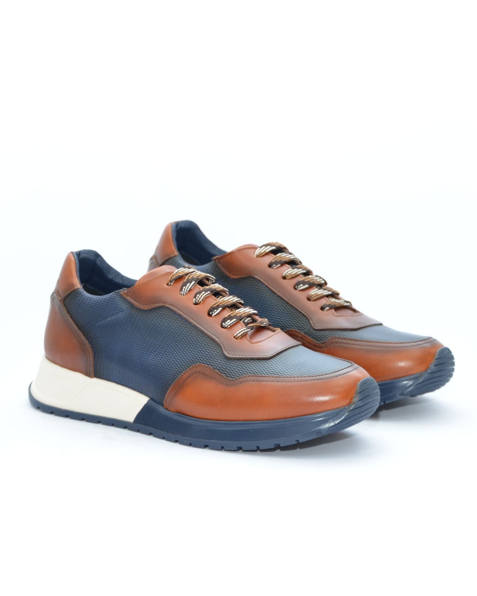DEPORTIVO HOMBRE COMBINADO CUERO MARINO