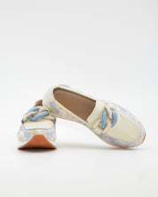 MOCASIN DEPORTIVO MUJER COLOR HIELO BORDADO FLORES THE HAPPY MONK VANITY 011