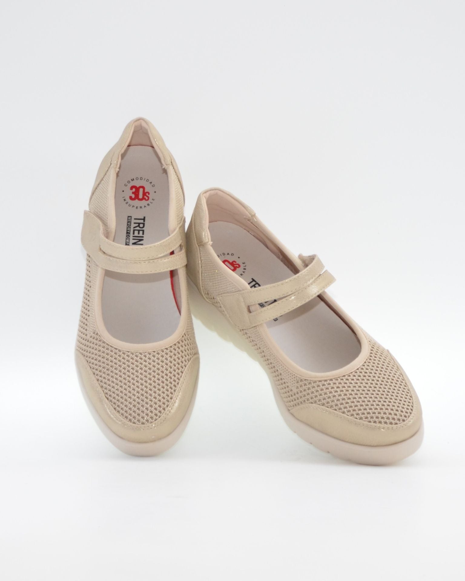 MERCEDES MUJER DE CORTE DEPORTIVO CON CUÑA Y VELCRO TREINTAS L4570 BEIGE