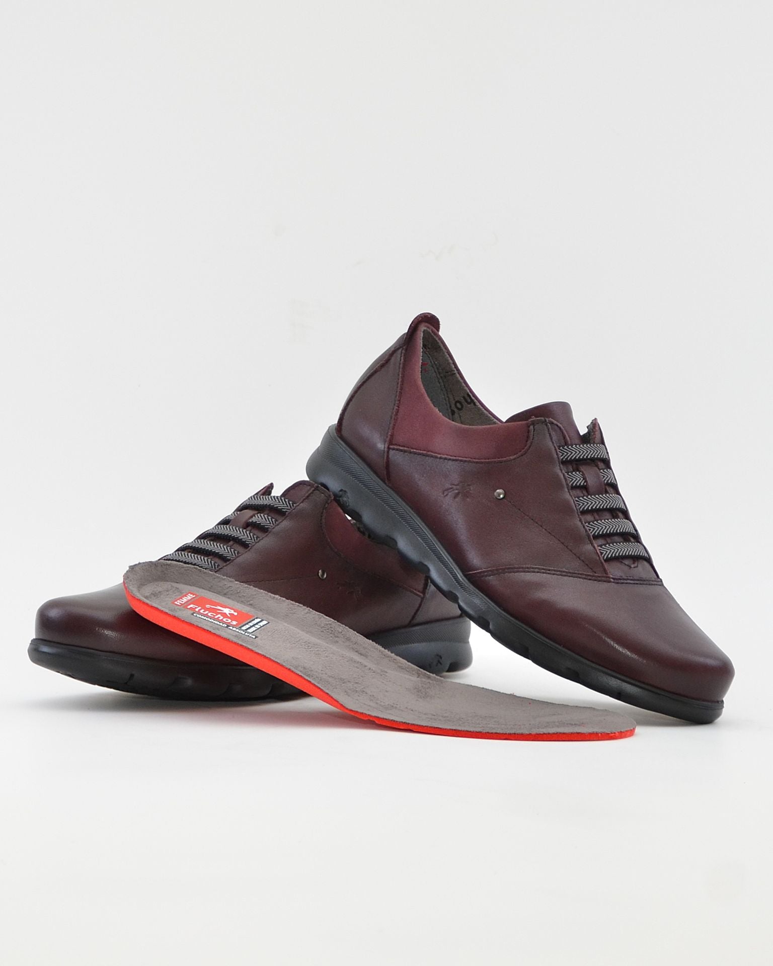 ZAPATO PLANO MUJER BURDEOS CON ELASTICOS FLUCHOS SUSAN F0354