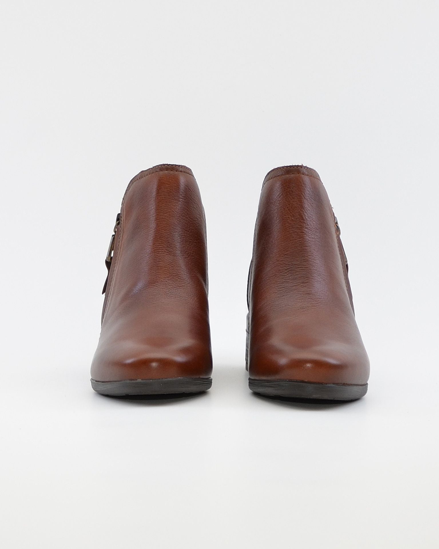 BOTIN MUJER TACON BAJO COLOR CUERO PIKOLINOS MALAGA W6W-8648