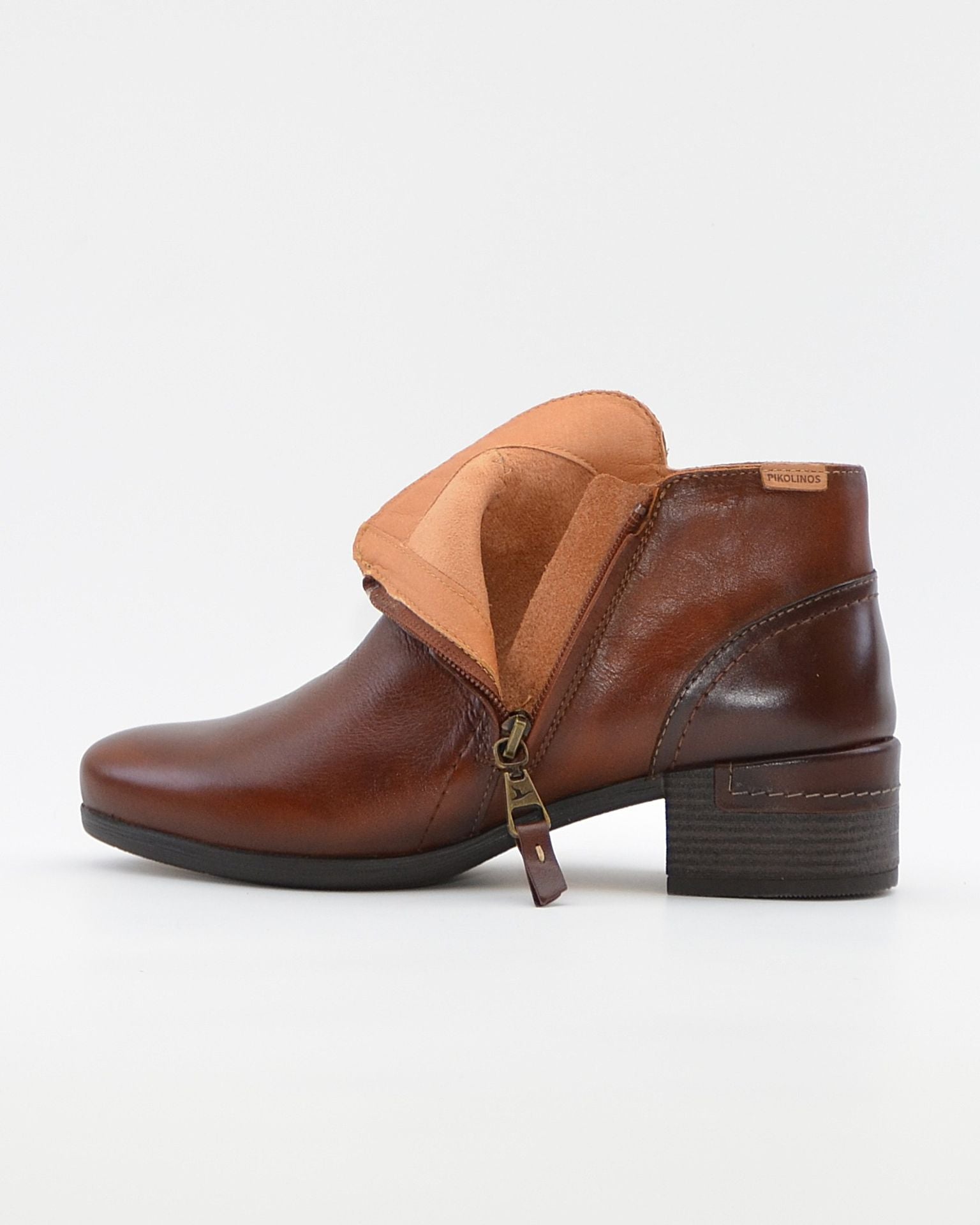 BOTIN MUJER TACON BAJO COLOR CUERO PIKOLINOS MALAGA W6W-8648