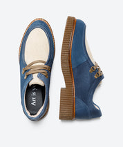 ZAPATO WALLABY SERRAJE AZUL POTRO BEIG LACOMBA IRIS