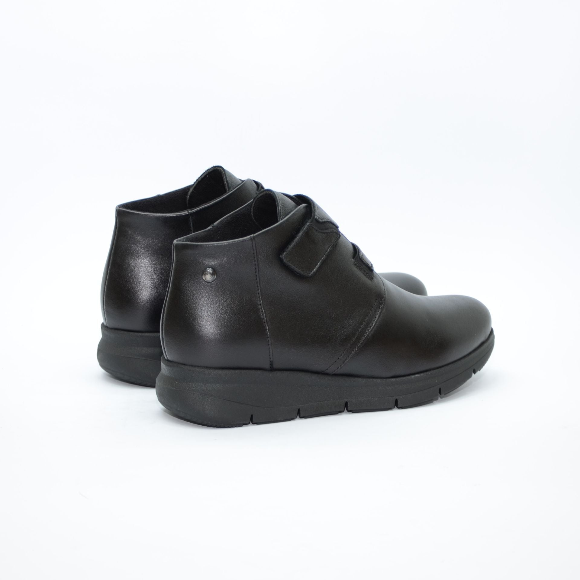 BOTIN VELCRO NAPA NEGRO 6144