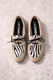MOCASIN NAUTICO MUJER SERRAJE BEIGE ANIMAL PRINT GLADIOLUS