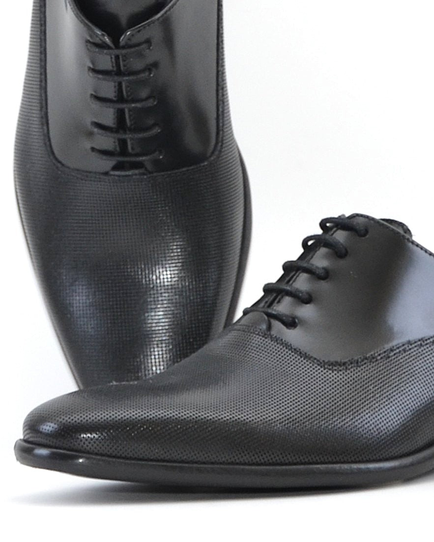 ZAPATO HOMBRE OXFORD FLORENTIC NEGRO MICROPERFORADO