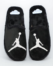 ZAPATILLAS CASA HOMBRE NEGRO JORDAN BLANCO