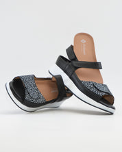 SANDALIA PLANTILLA EXTRAIBLE MUJER TRES VELCROS ANCHO ESPECIAL COLOR NEGRO PIE SANTO 260422