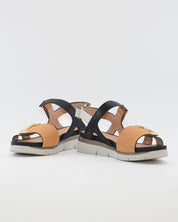 SANDALIA PLANA MUJER STONEFLY DOS VELCROS COMBI CAMEL BLANCO Y NEGRO