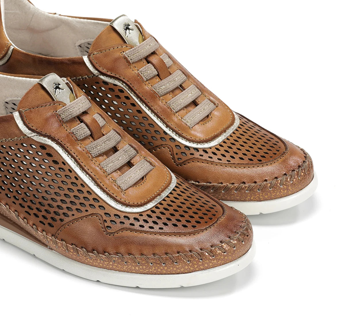 ZAPATO FLUCHOS MUJER COLOR CAMEL CON ELASTICOS METALIZADOS FLUCHOS SELLA F2143 DORE