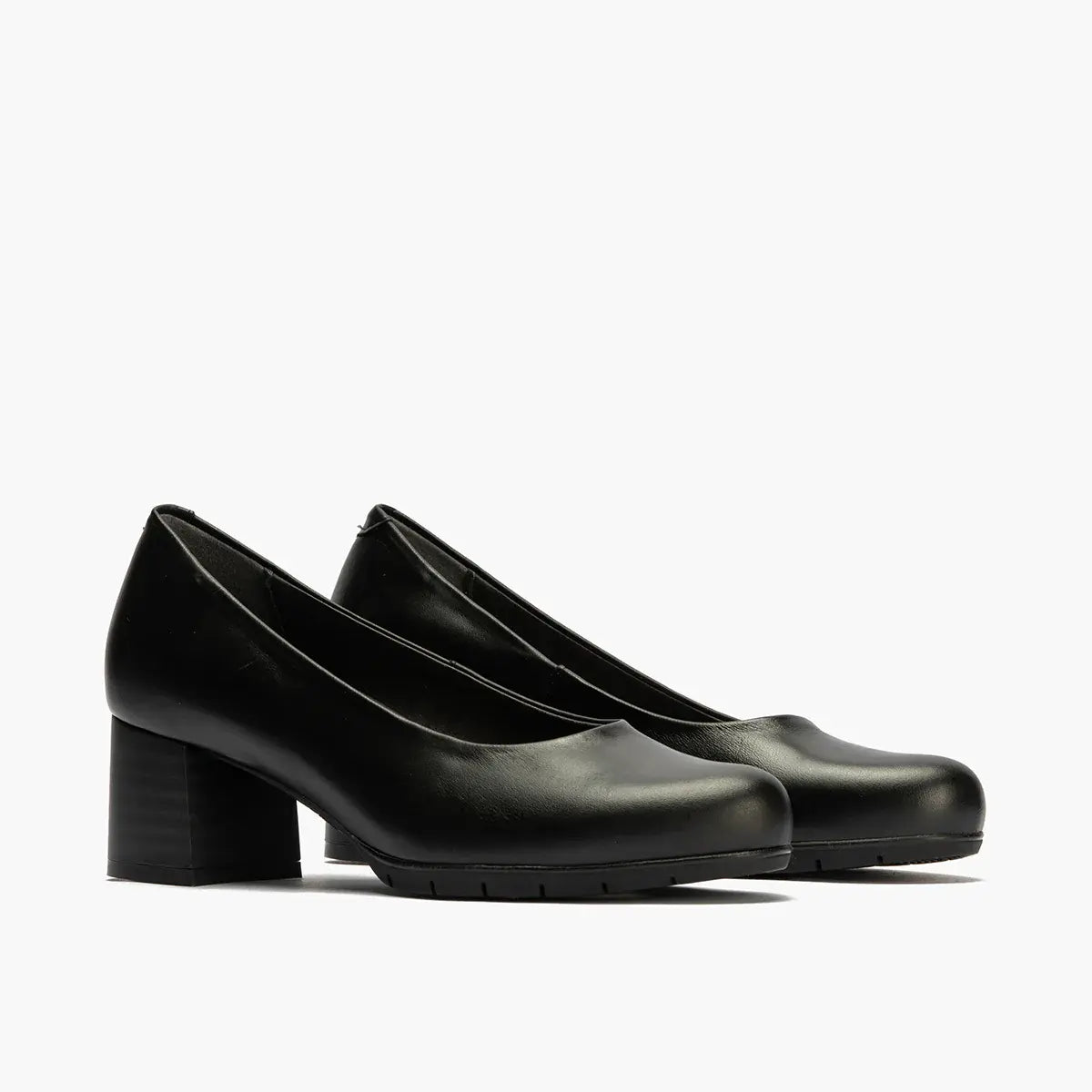 ZAPATO SALON NEGRO TACON BAJO 101
