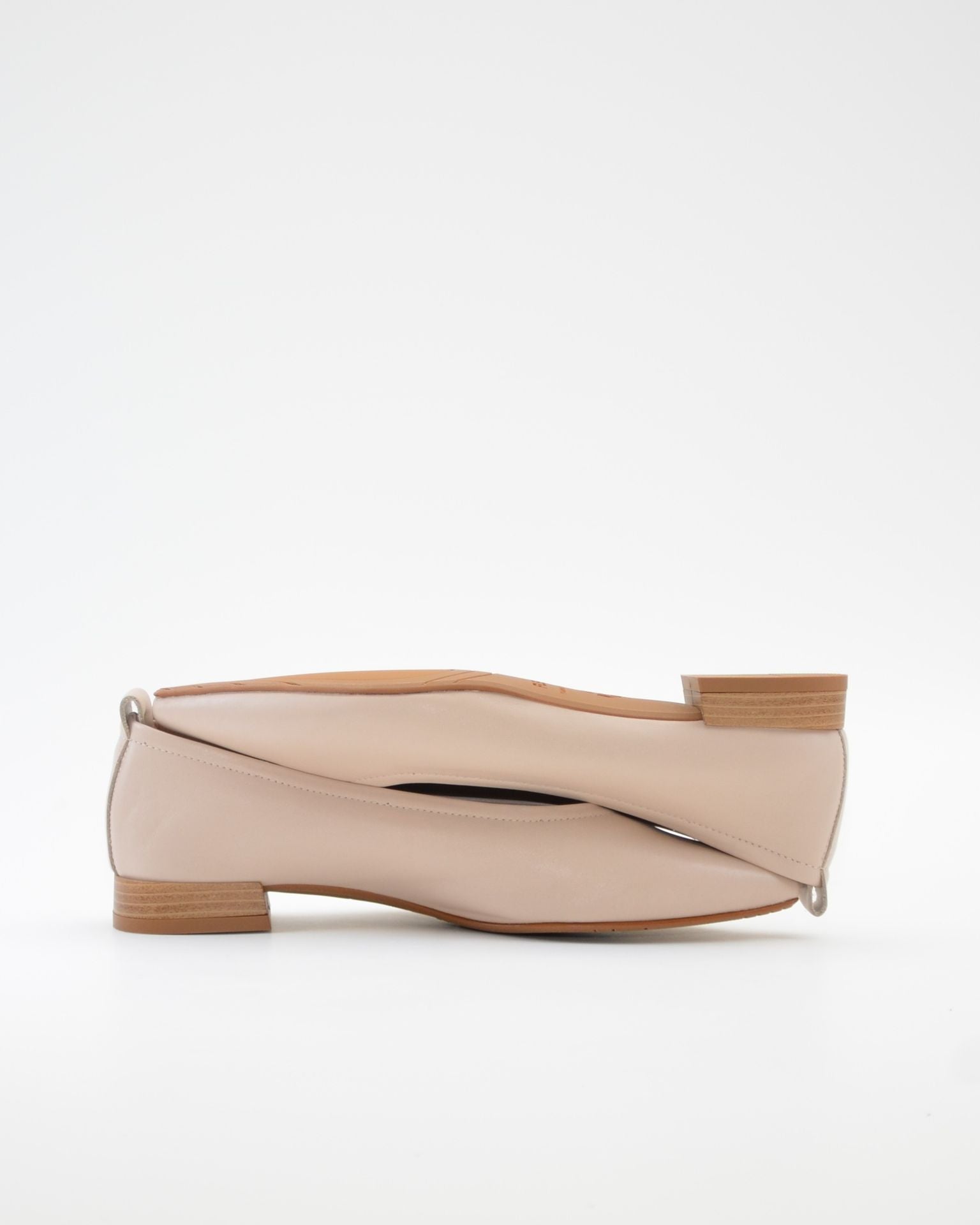 BAILARINAS DE PIEL COLOR BIEGE LACOMBA LILY