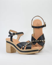 SANDALIA MUJER TACON Y PLATAFORMA COLOR NEGRO CON TACHAS PITILLOS 30213