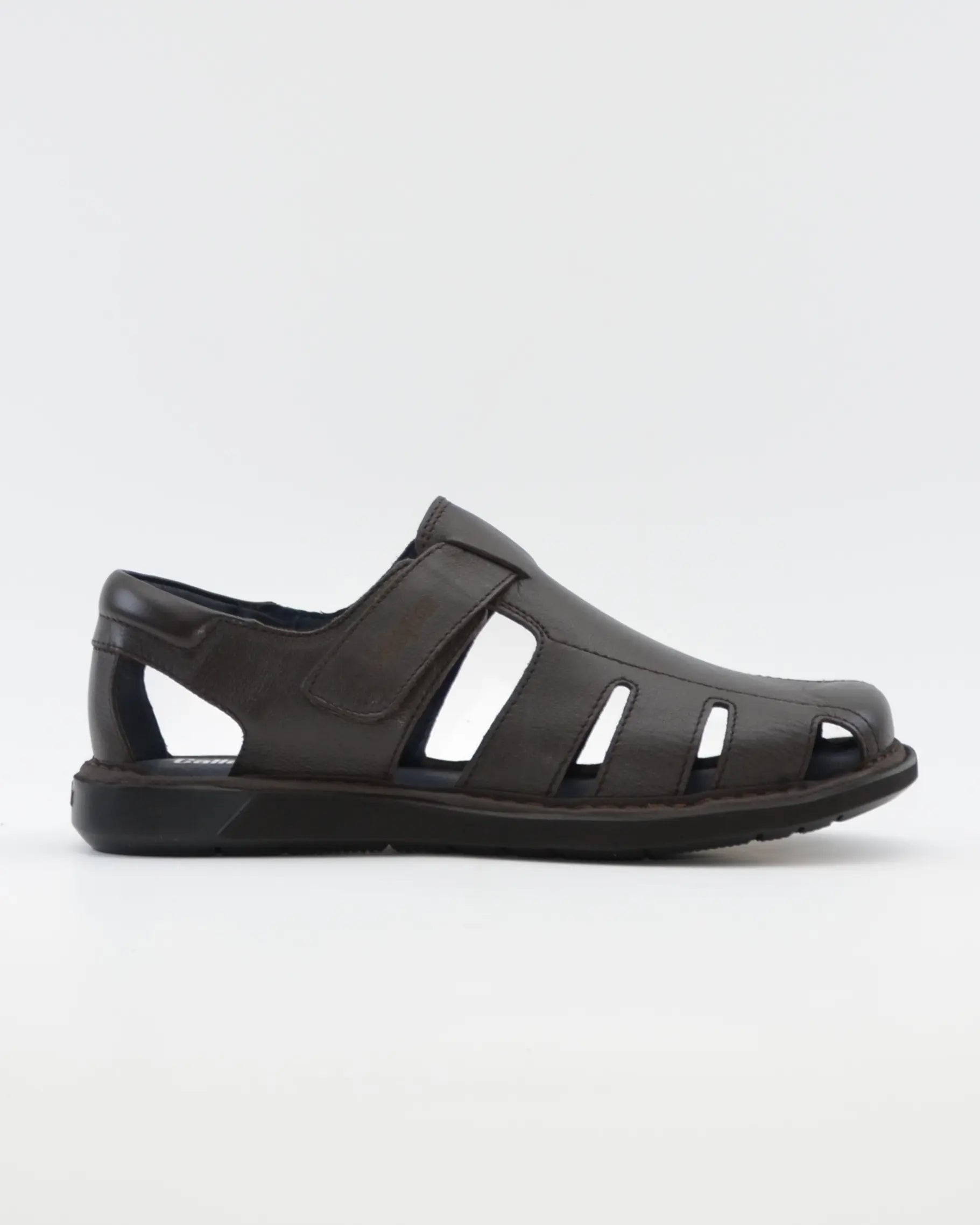 SANDALIA HOMBRE VELCRO COLOR MARRON SUELA EXTRALIGHT CALLAGHAN 92311