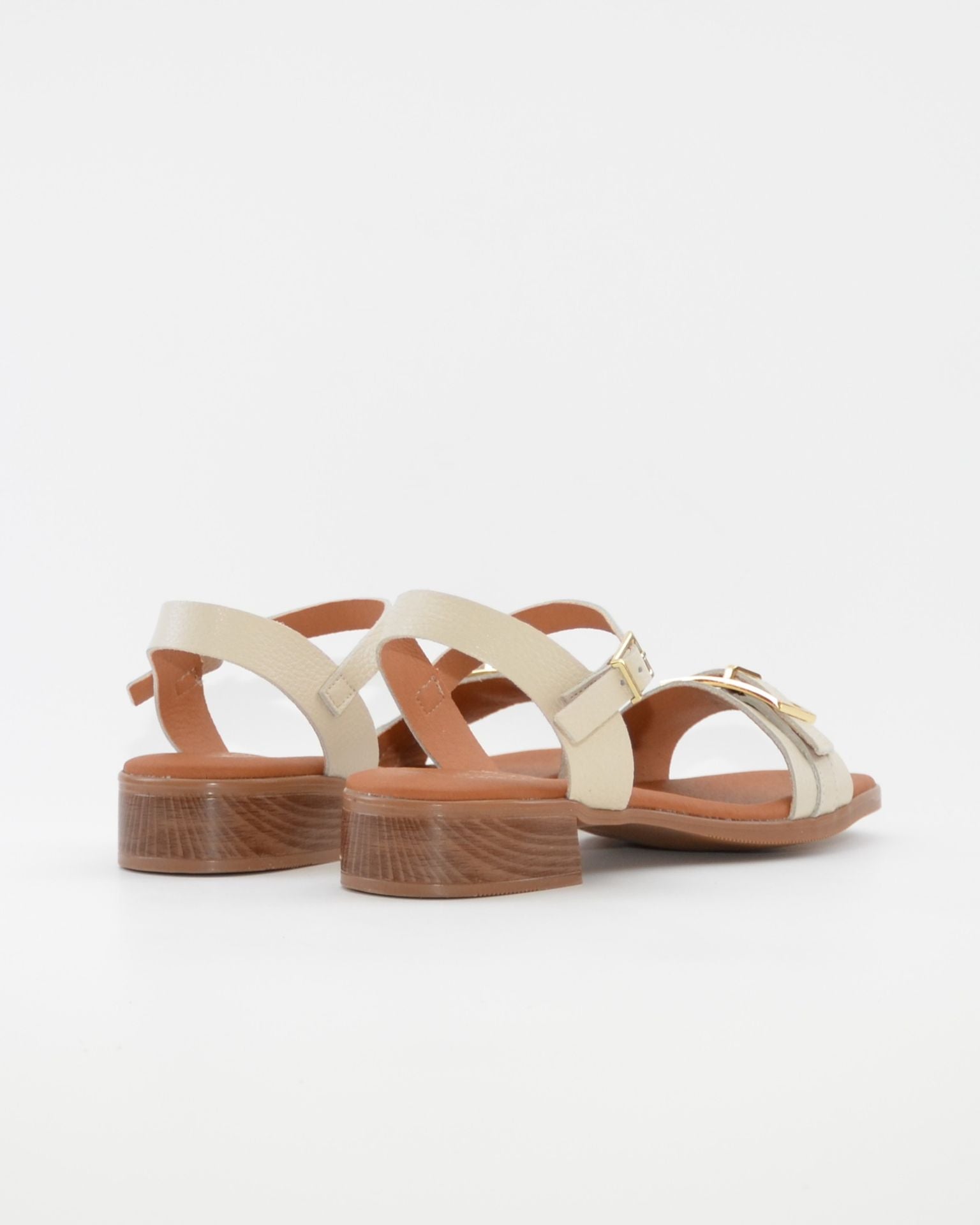 SANDALIA MUJER NAPA HIELO TACON BAJO PLANTA DE GEL OH MY SANDALS 5993