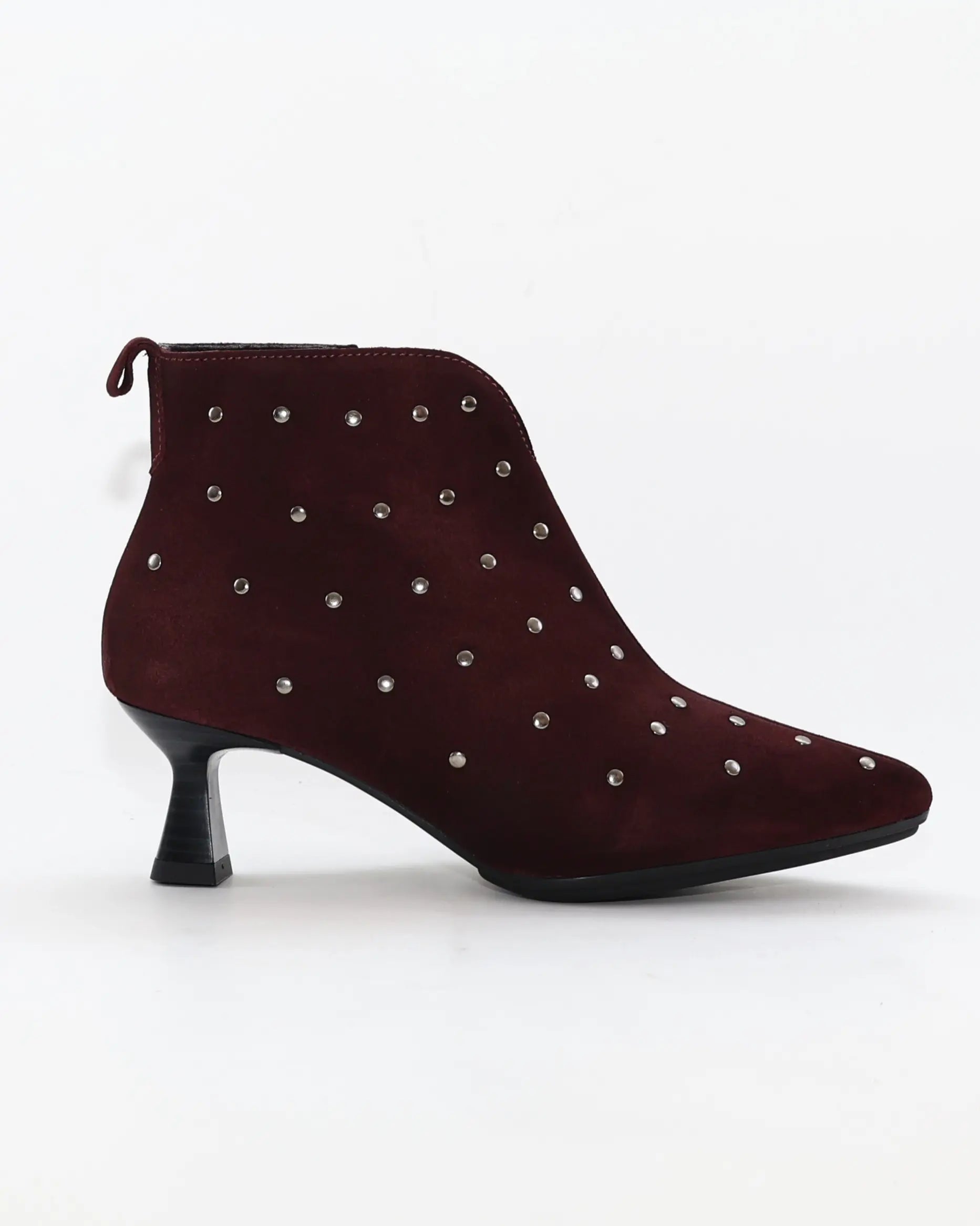 BOTIN MUJER TACON FINO SERRAJE BURDEOS CON TACHAS KAOLA 6690