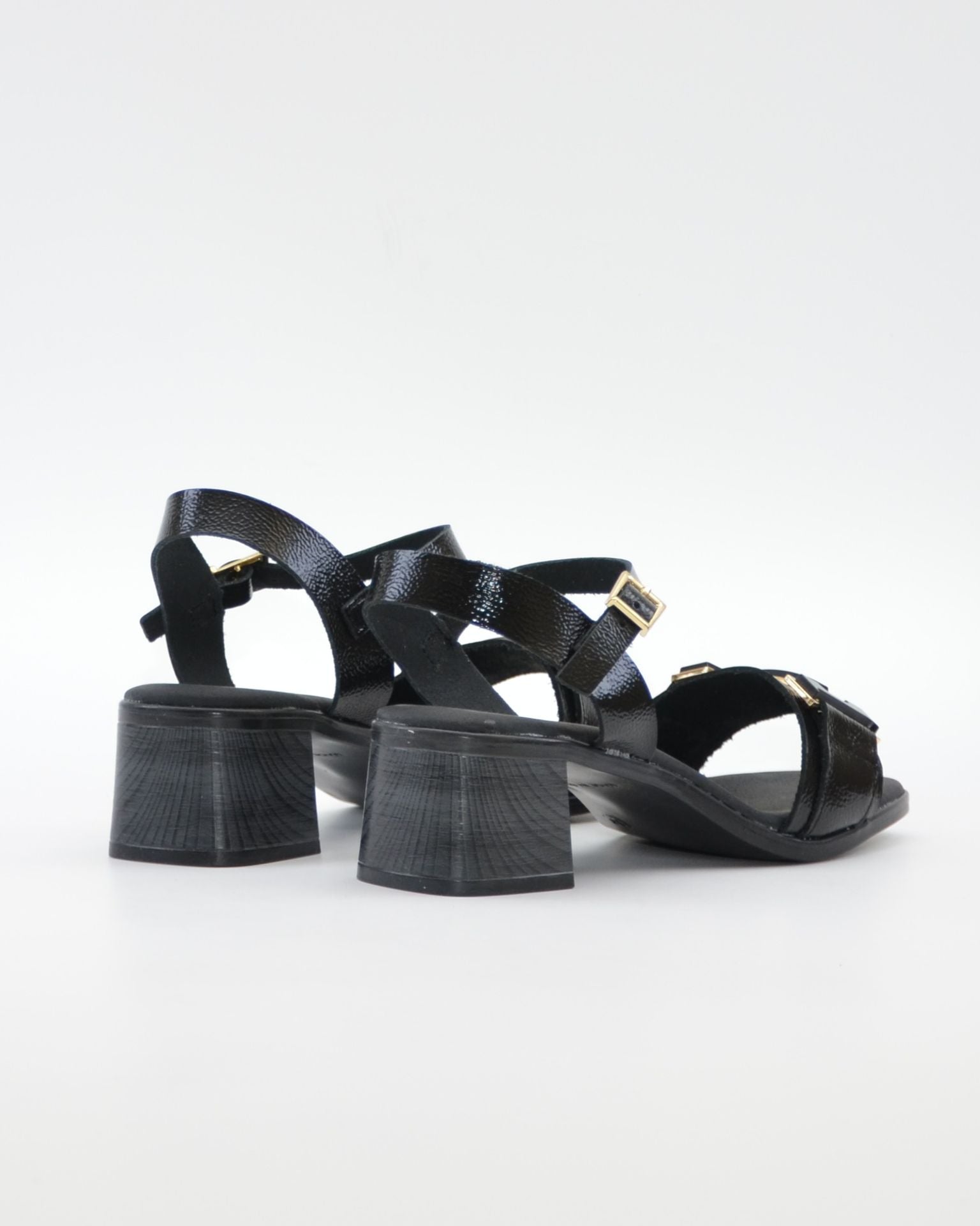 SANDALIA MUJER CHAROL NEGRO TACON BAJO PLANTA DE GEL OH MY SANDALS 5981