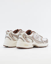 SNEAKERS NEW BALANCE U530 COB ZAPATILLAS MUJER COLOR BEIGE MARRON