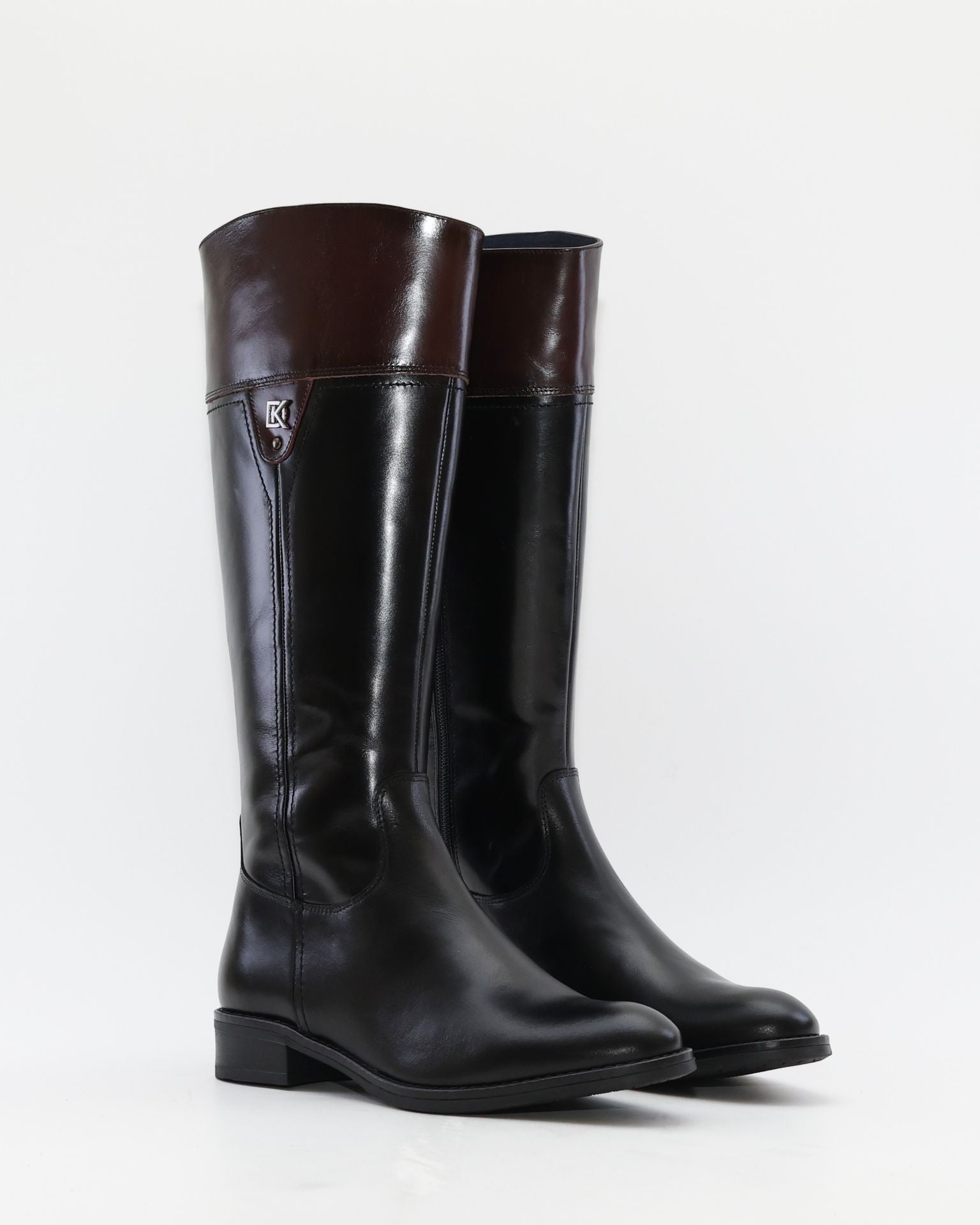 BOTA ALTA MUJER PLANA COLOR NEGRO MARRÓN BURDEOS DORKING by FLUCHOS D9827