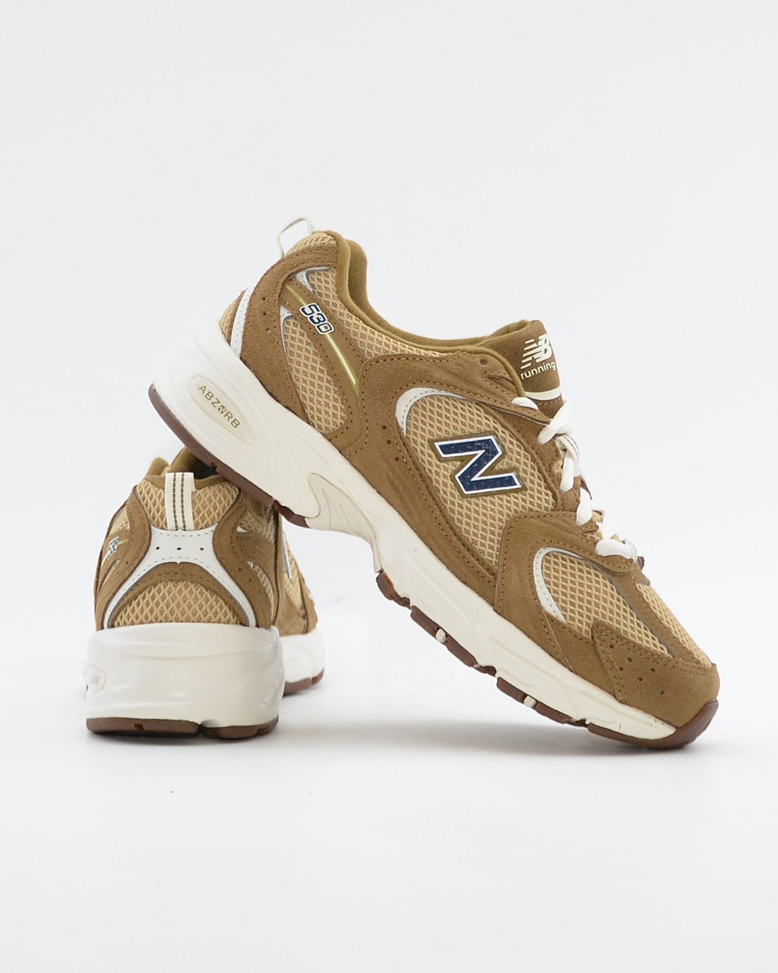 SNEAKERS NEW BALANCE U530 SCC ZAPATILLAS MUJER COLOR CAMEL