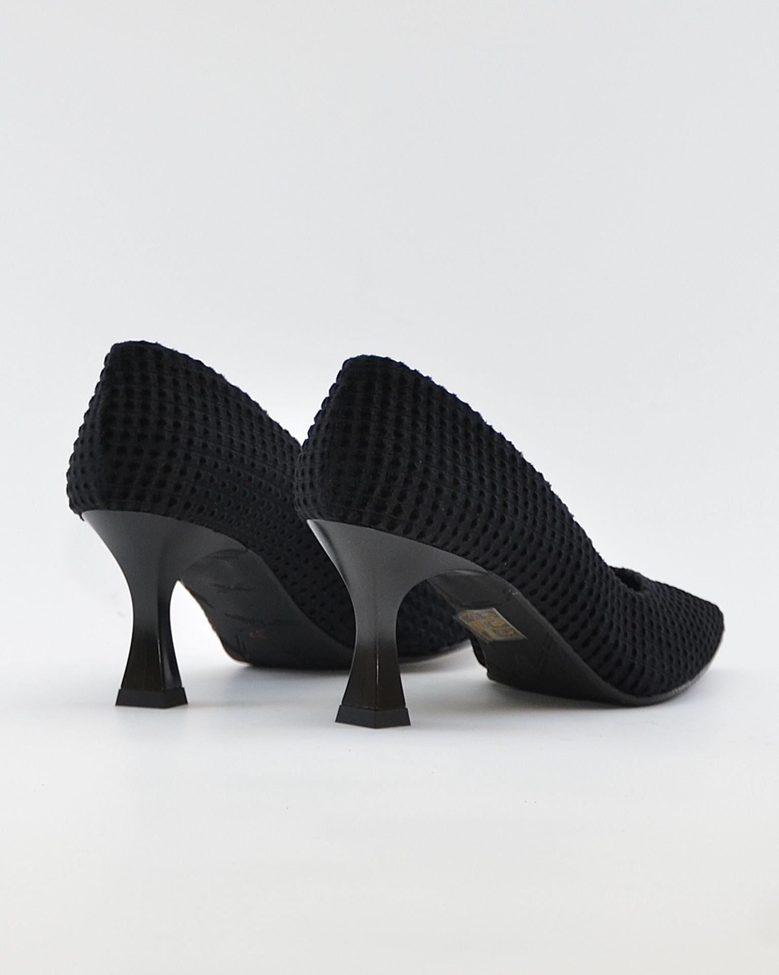 ZAPATO SALON MUJER ESTILETO COLOR NEGRO DANIELA VEGA 2333S MOIRA